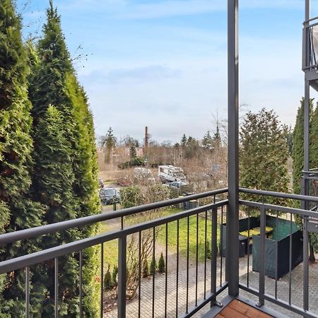 Salihomes/Max Apartment/5Pax/Modern Eingerichtet/Voll Ausgestattet Kueche Markranstädt Exteriör bild